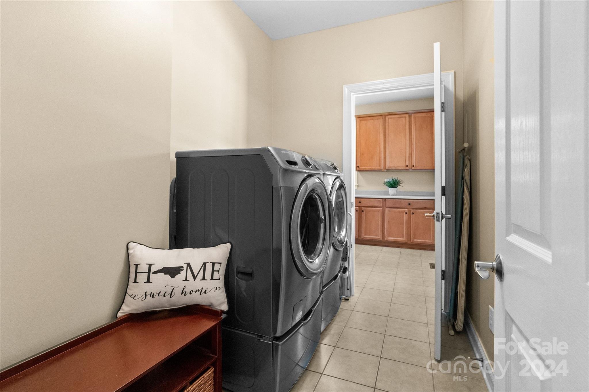 Lake Forest Preserve - Residential