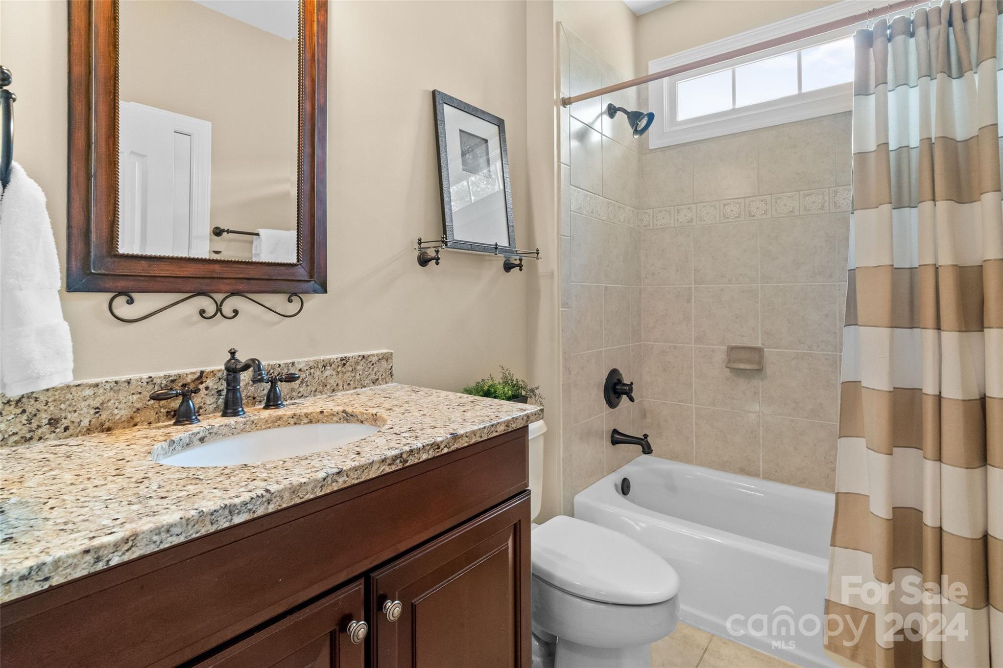 Lake Forest Preserve - Residential