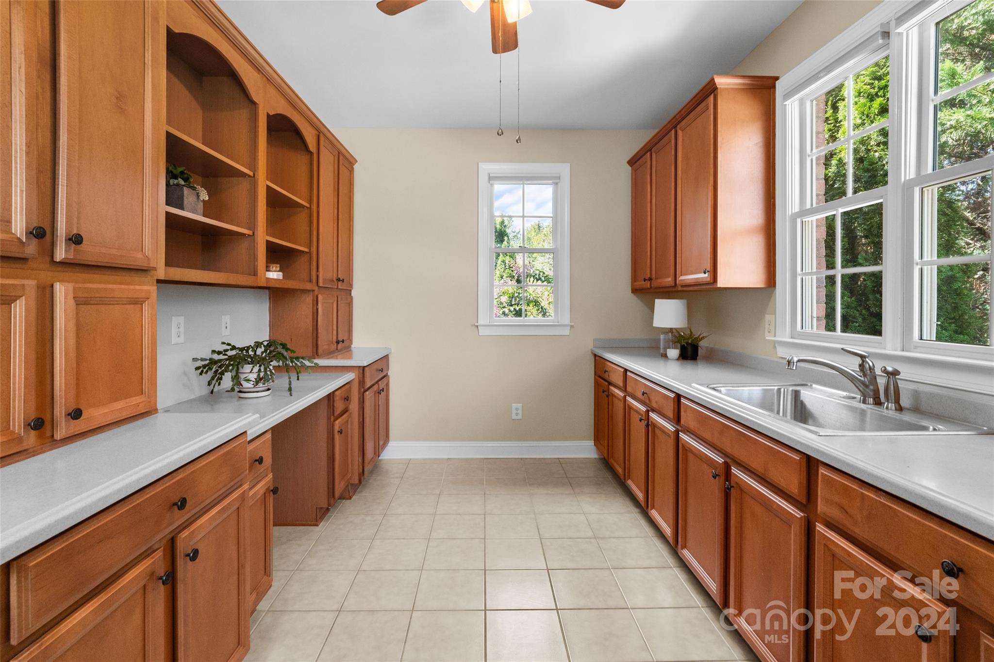 Lake Forest Preserve - Residential