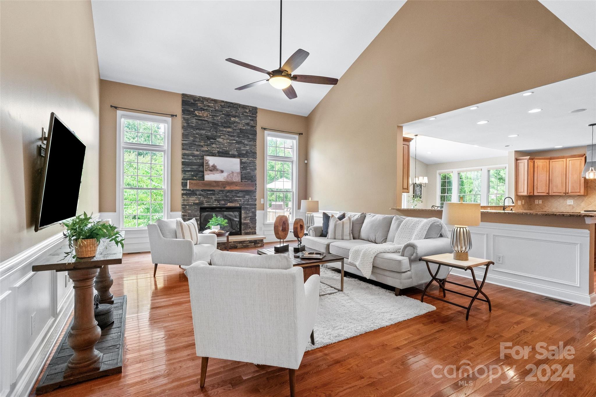 Lake Forest Preserve - Residential