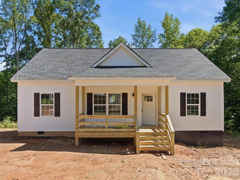 Photo of 1222 Woodpecker Drive, Clover, SC 29710 (MLS # 4378979)