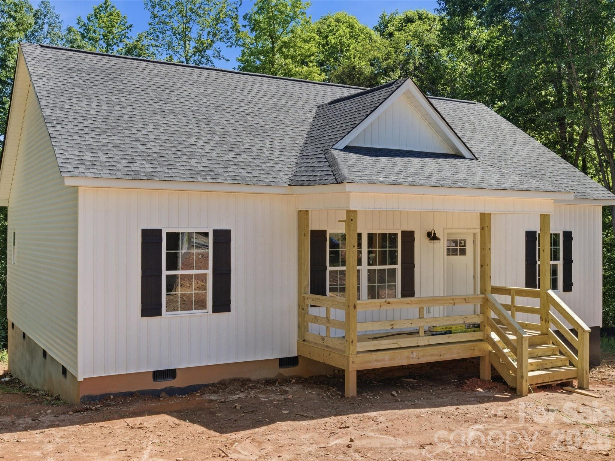 1222 Woodpecker Drive