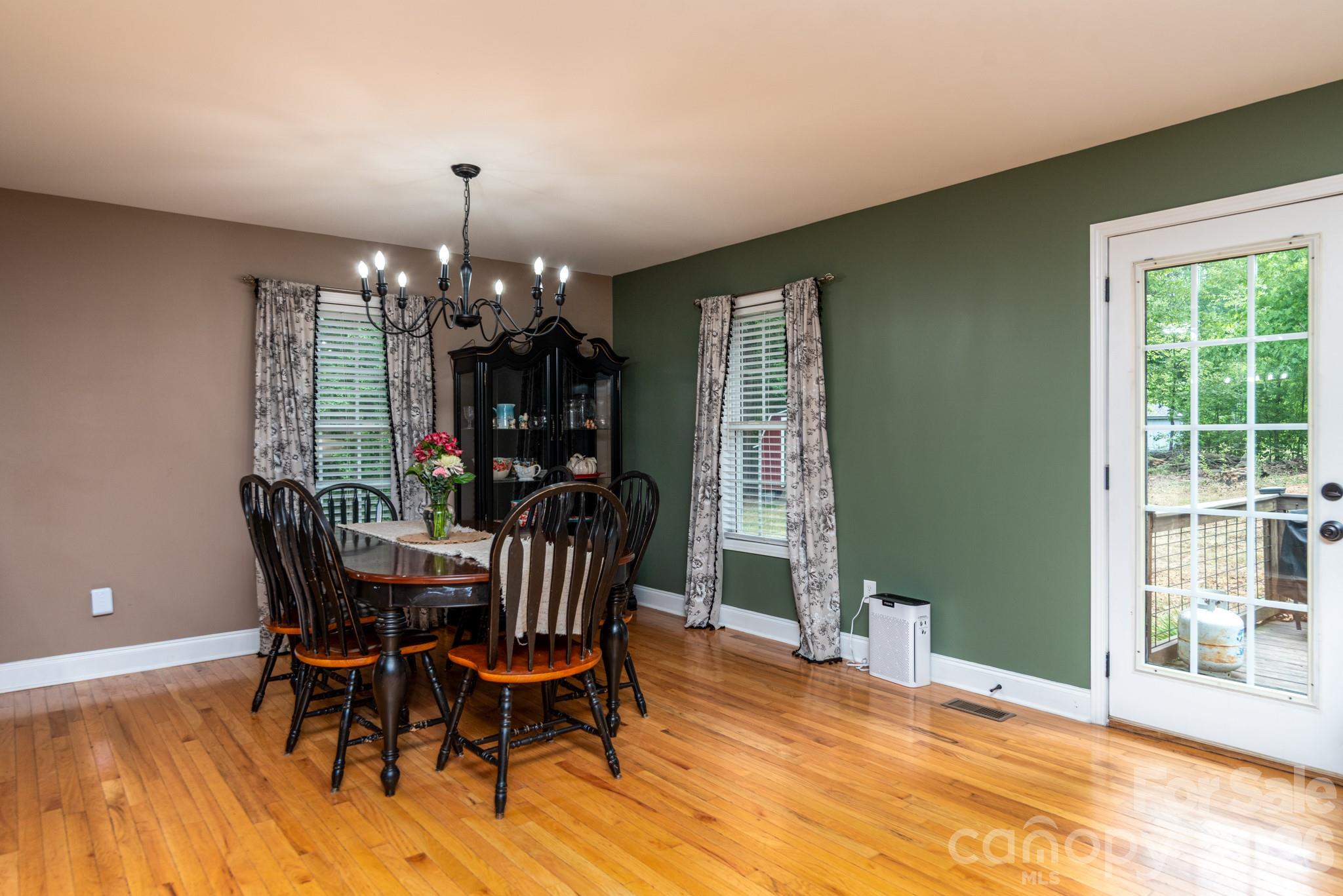 Woodland Oaks - Residential