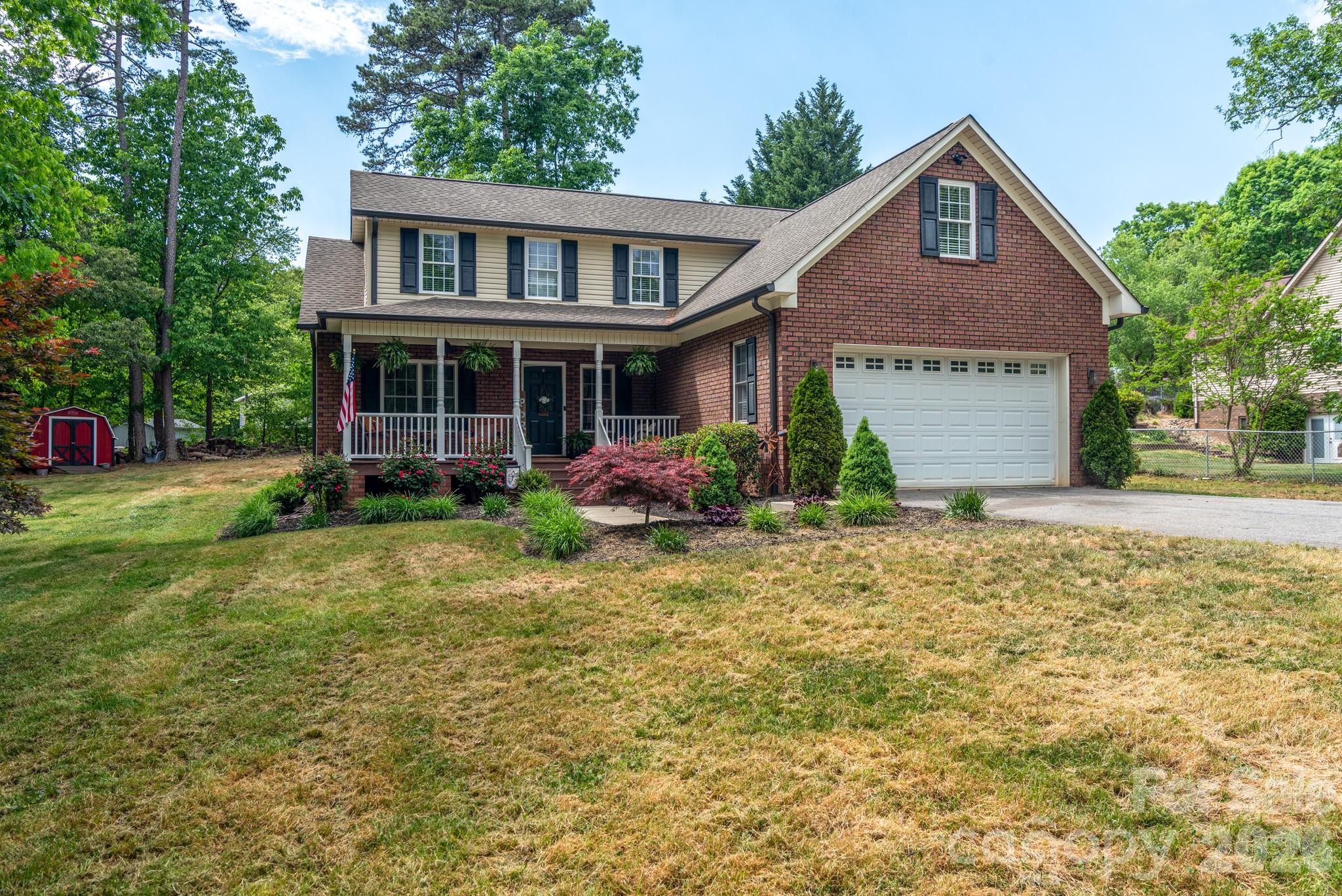 Woodland Oaks - Residential