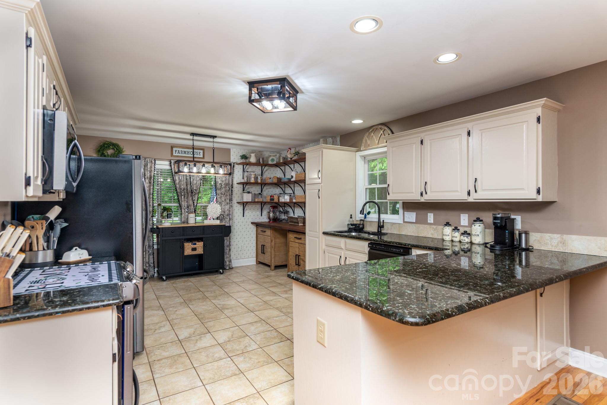Woodland Oaks - Residential