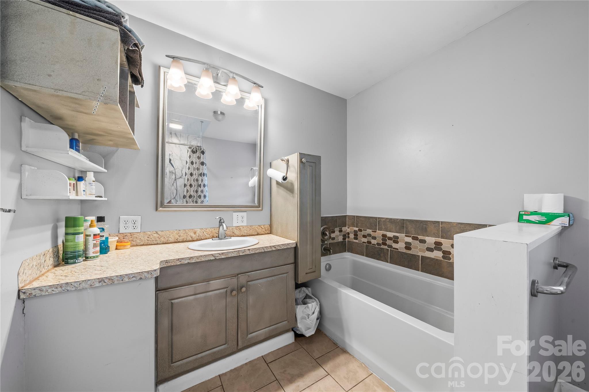 Gabriels Pinewood Acres - Residential