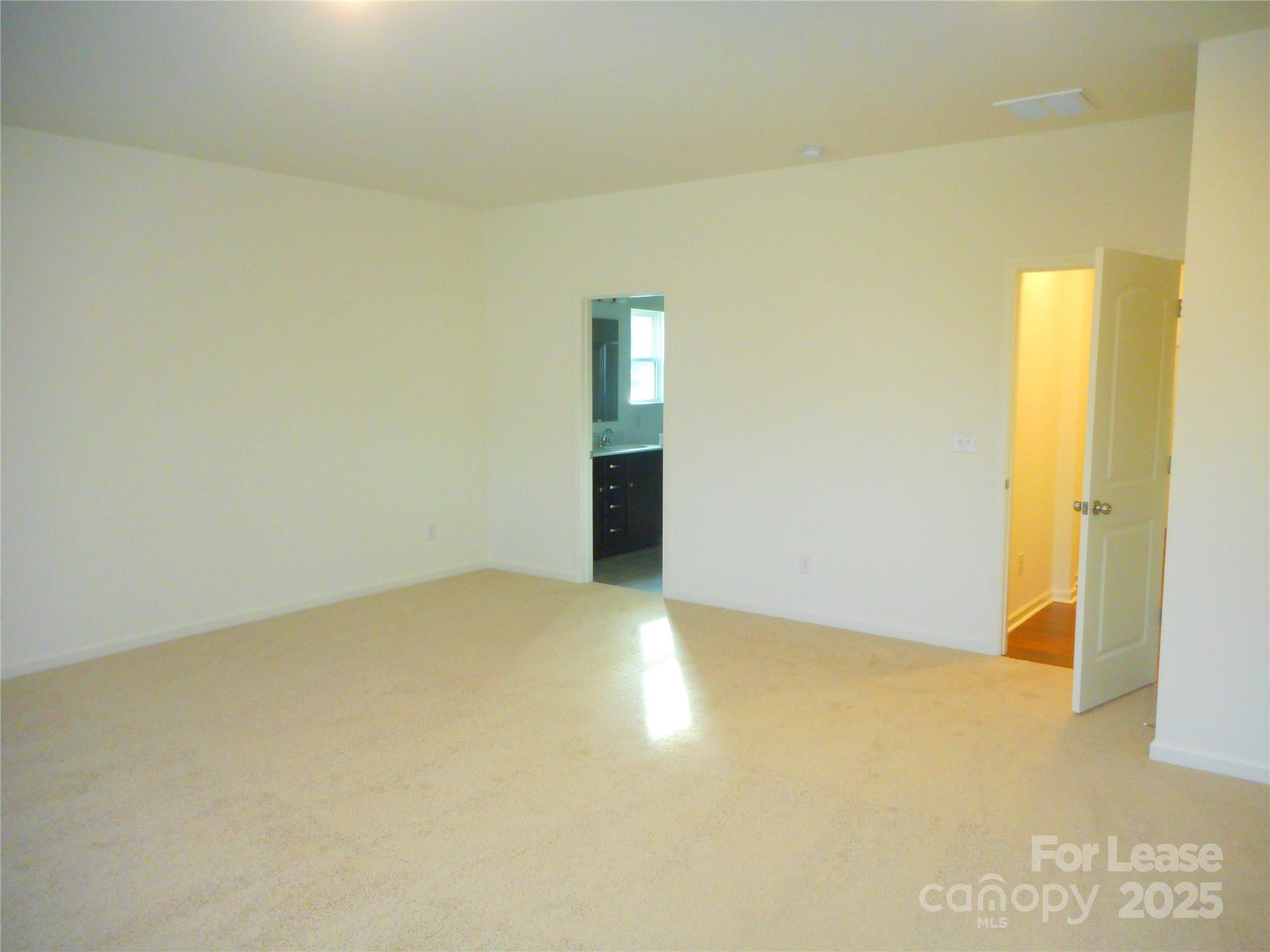 Edgewater - Residential Lease