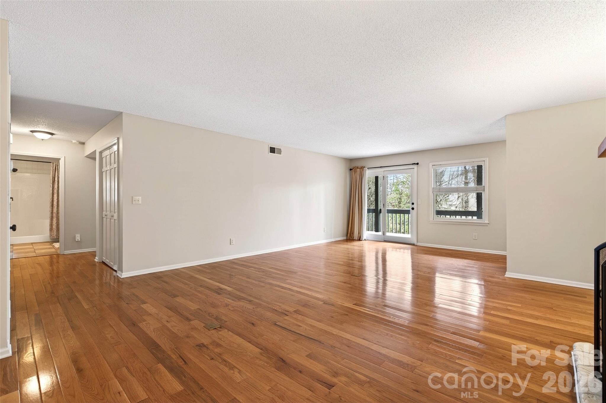 Country Club Woods - Residential