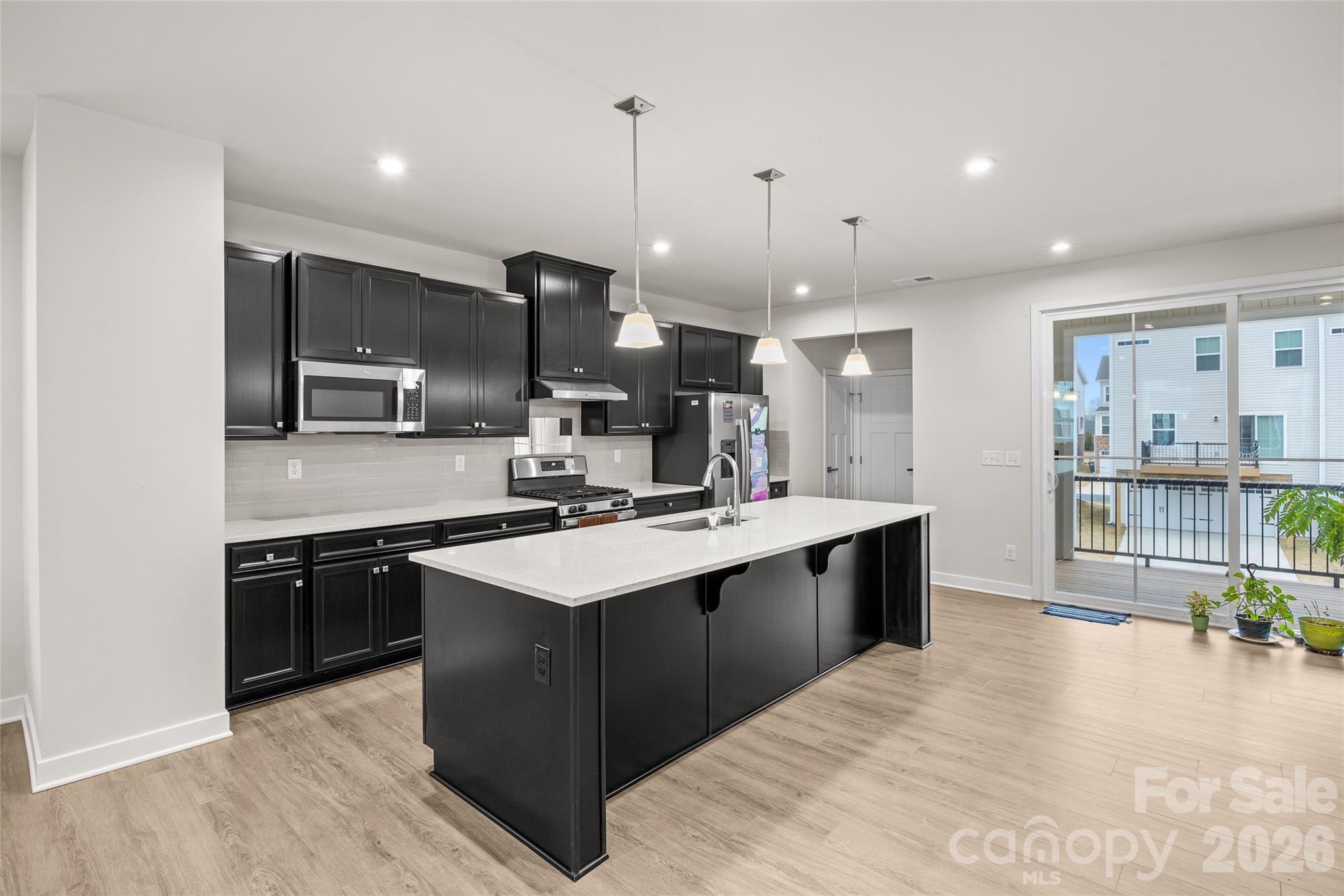 9921 Oaklawn Boulevard NW