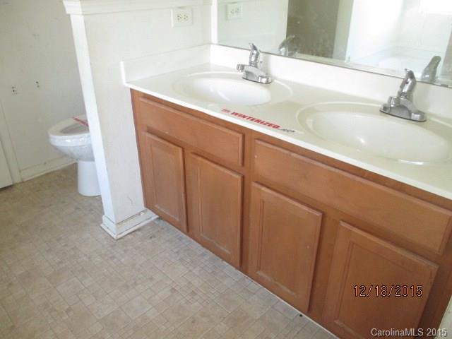 Hidden Creek - Residential