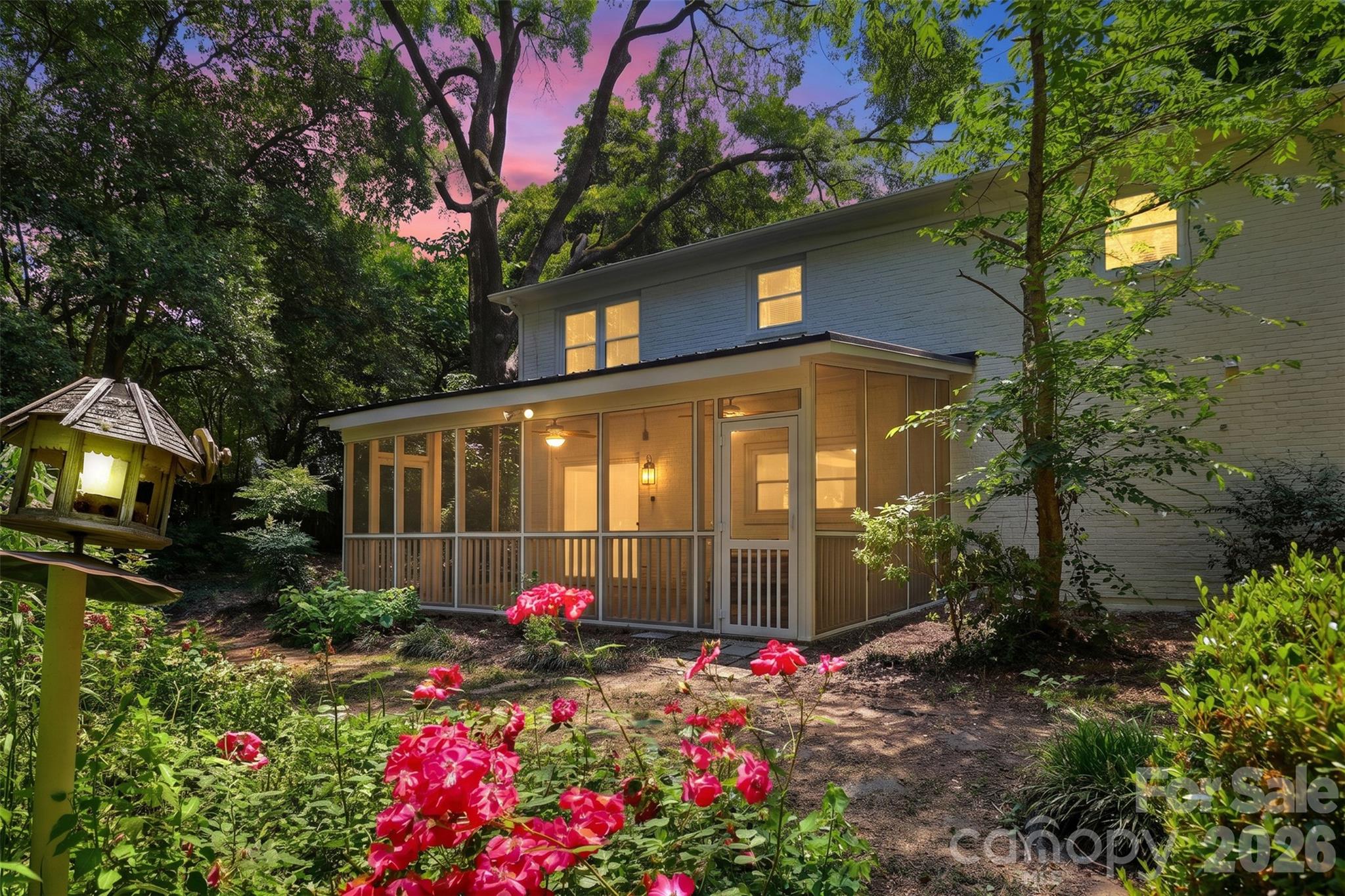 Country Club Estates - Residential