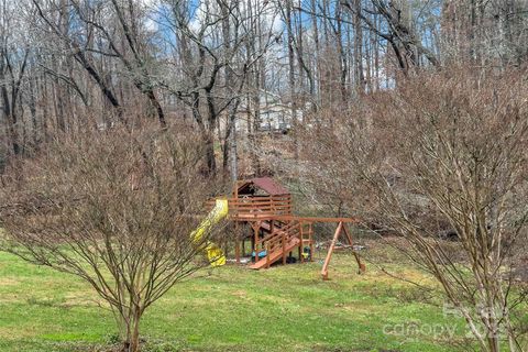 A home in Nebo