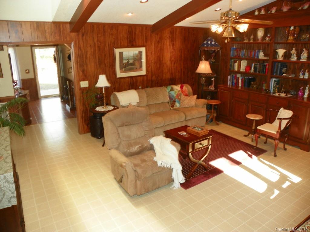 Hickory Acres - Residential