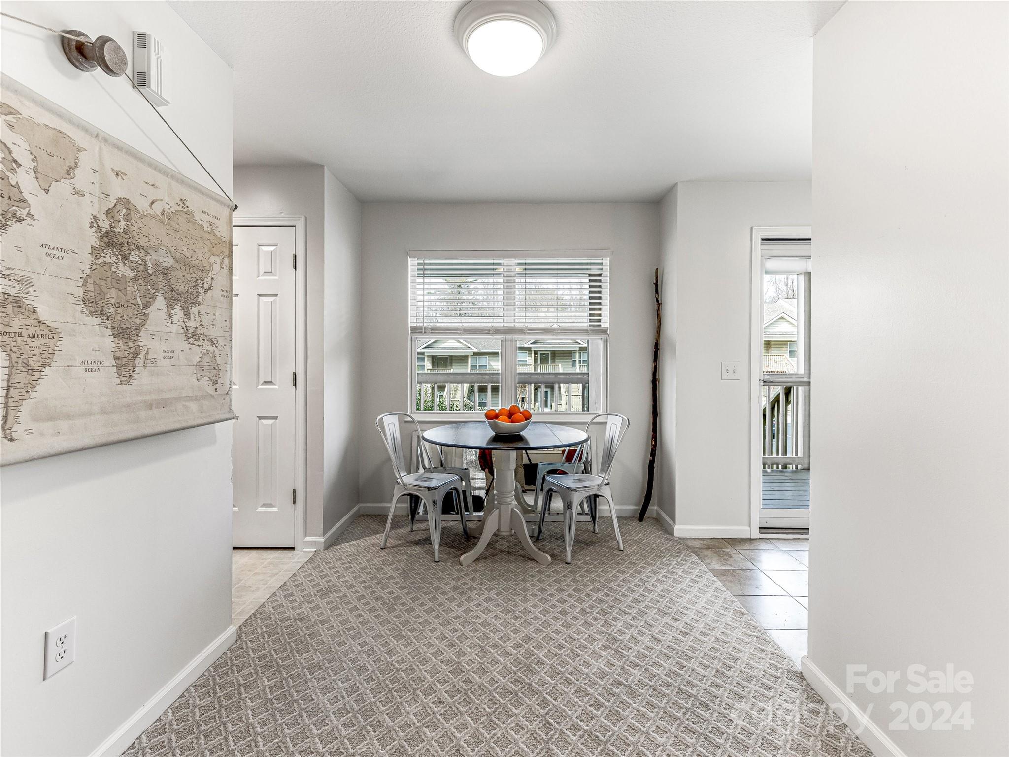 Carlyle Condominiums - Residential