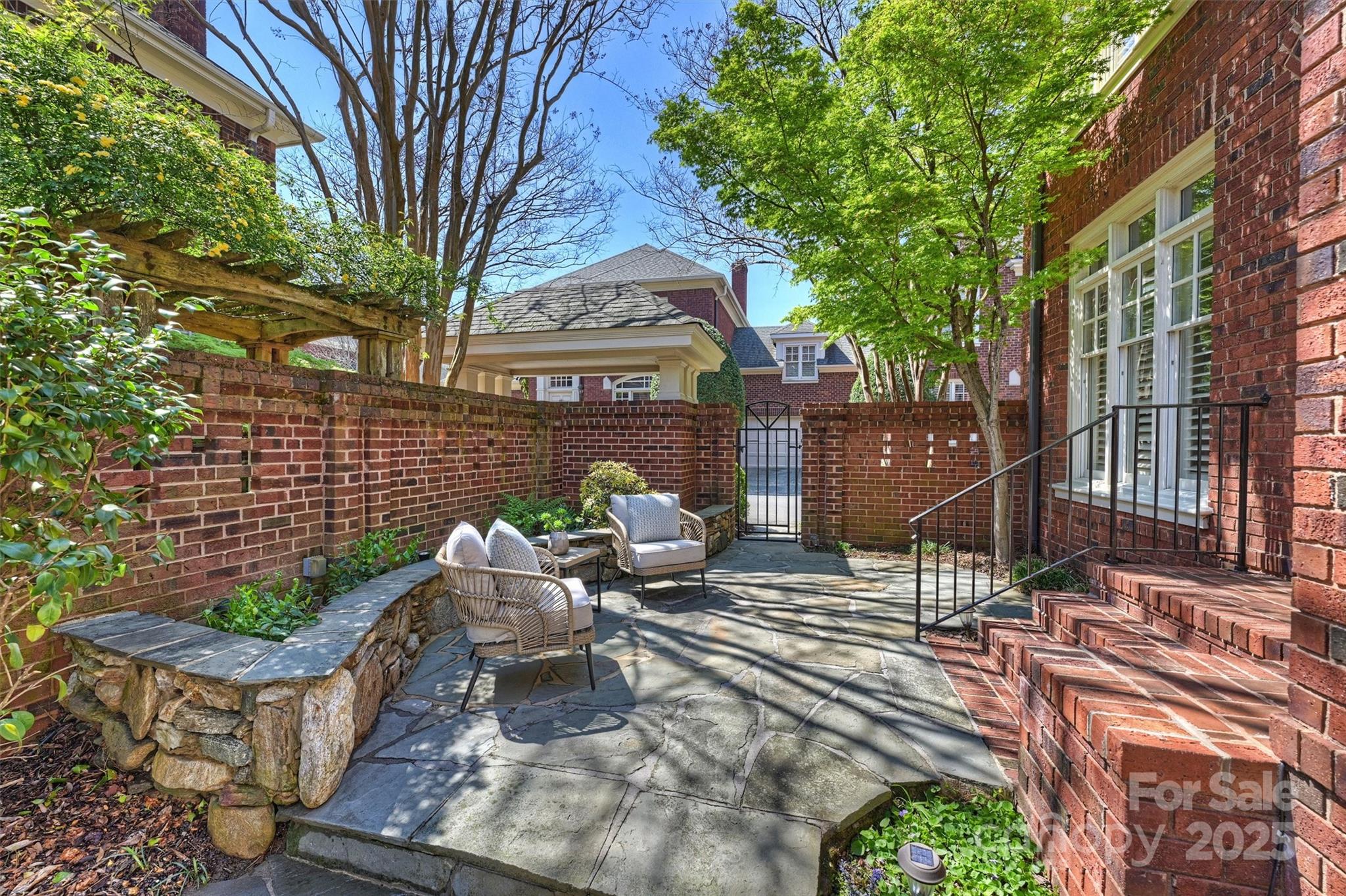 Myers Park - Residential