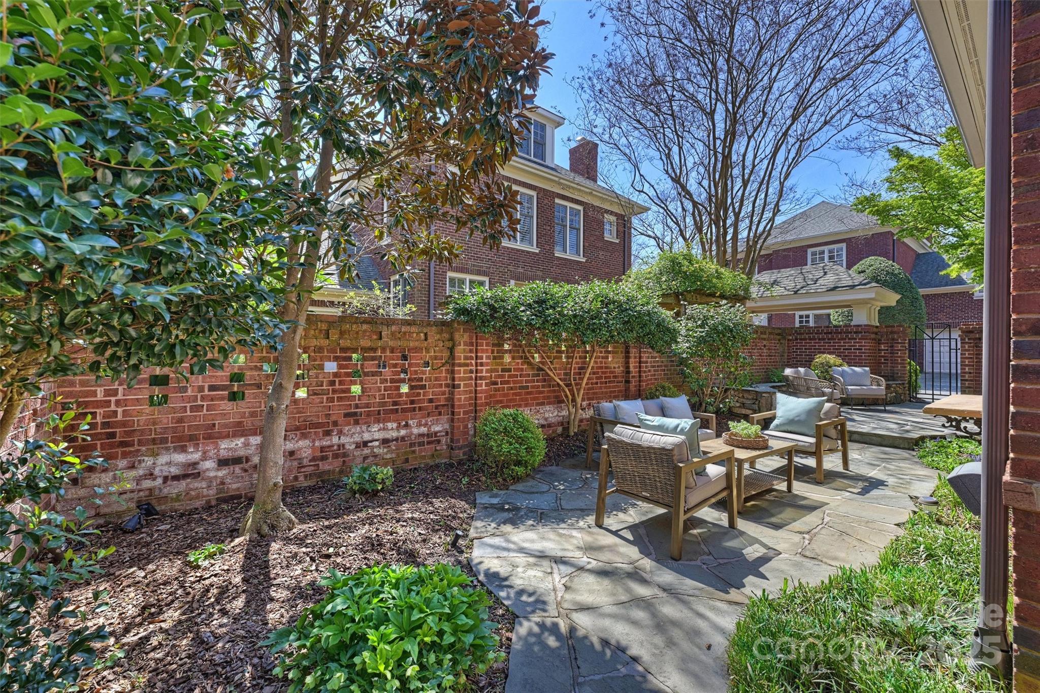 Myers Park - Residential