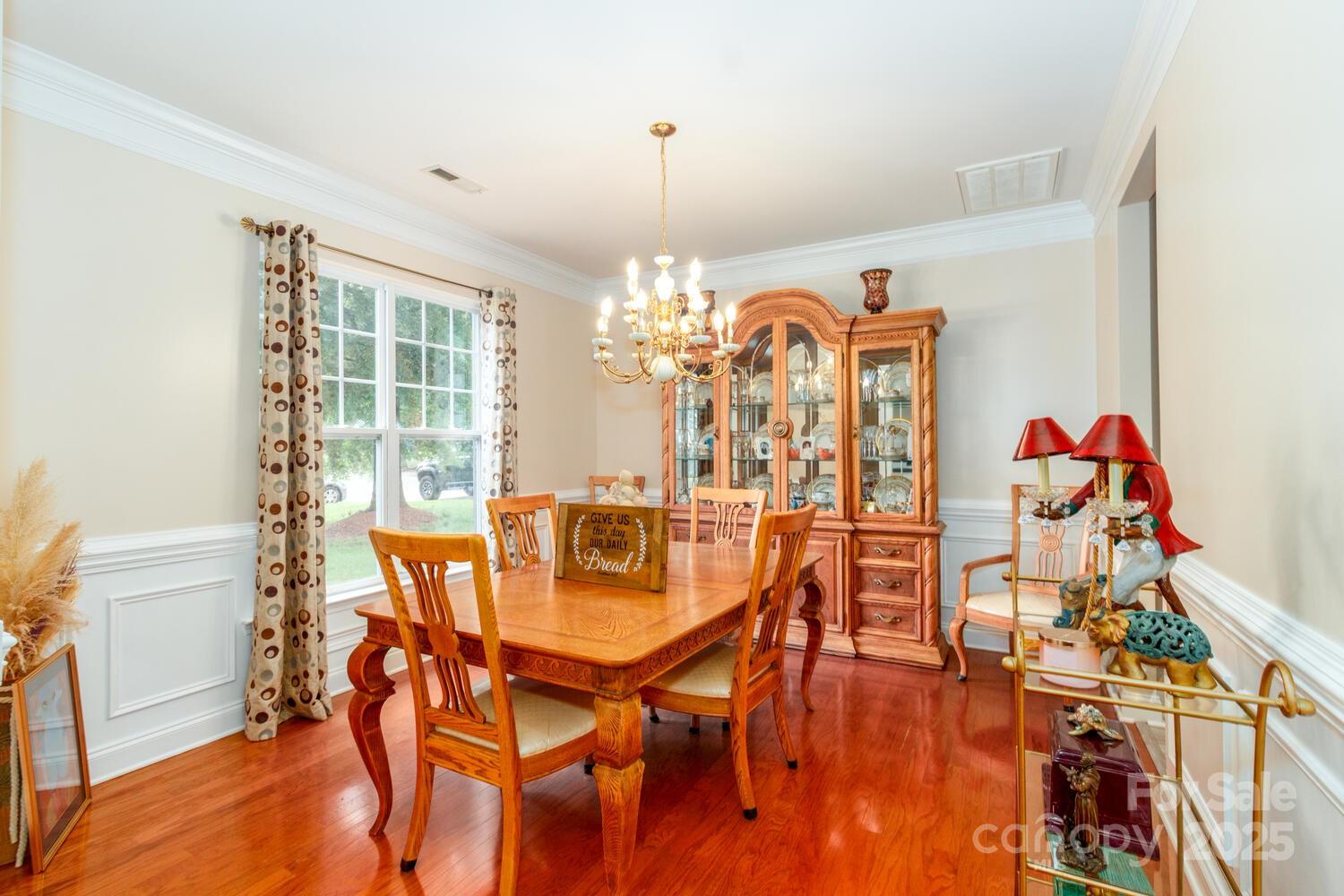 1006 Apogee Drive