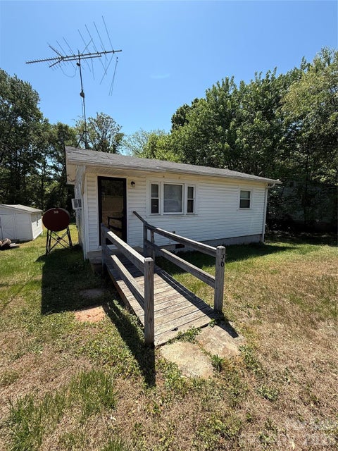 Photo of 56 Jackson Lane, Stoney Point, NC 28678 (MLS # 4397727)