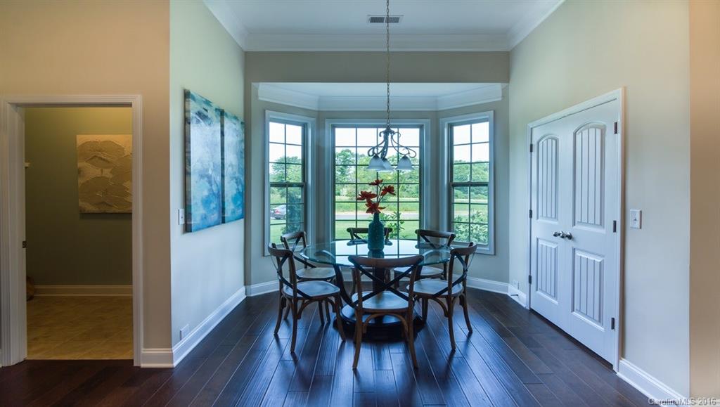 The Vineyards on Lake Wylie - Residential