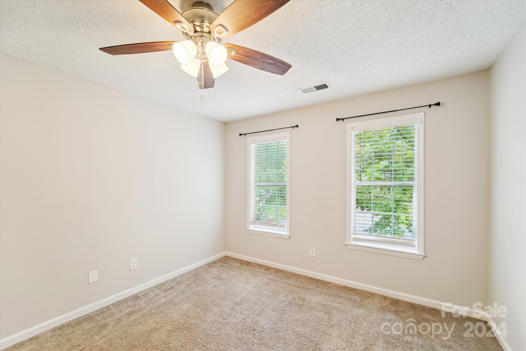 Martin Lakes - Residential