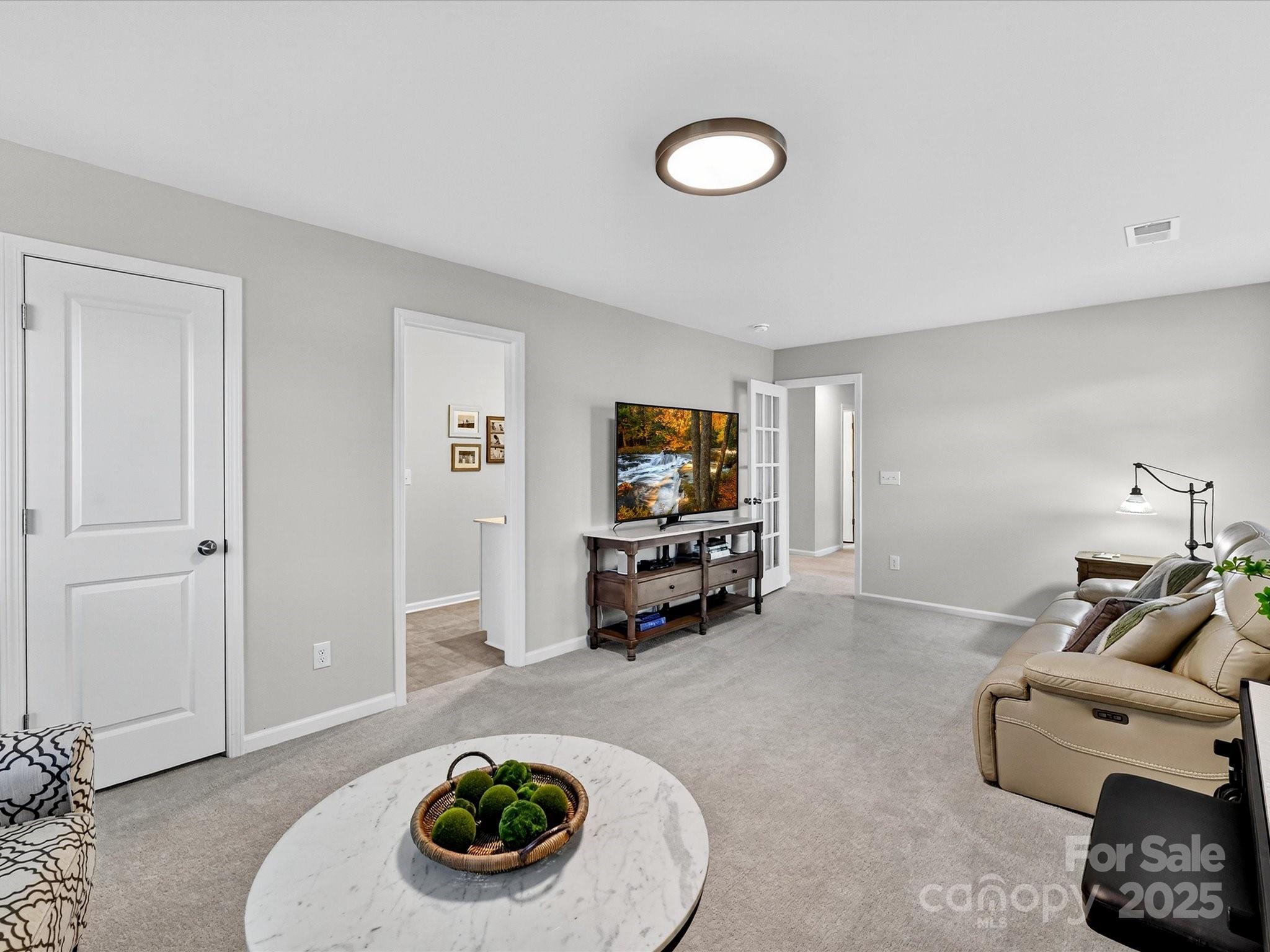 The Estates at Arlington Woods - Residential