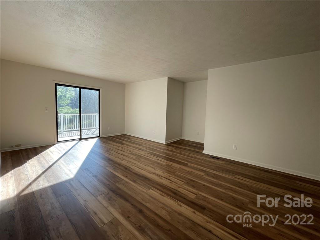 Brookside Manor - Residential