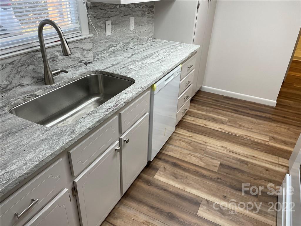 Brookside Manor - Residential