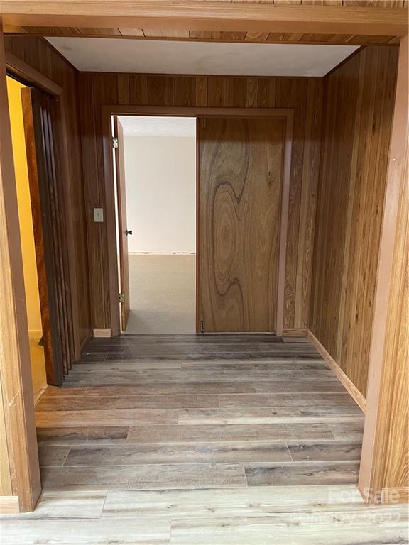 Brookside Manor - Residential