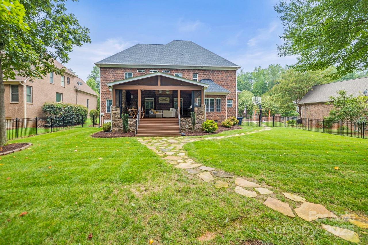 7791 Oak Haven Lane