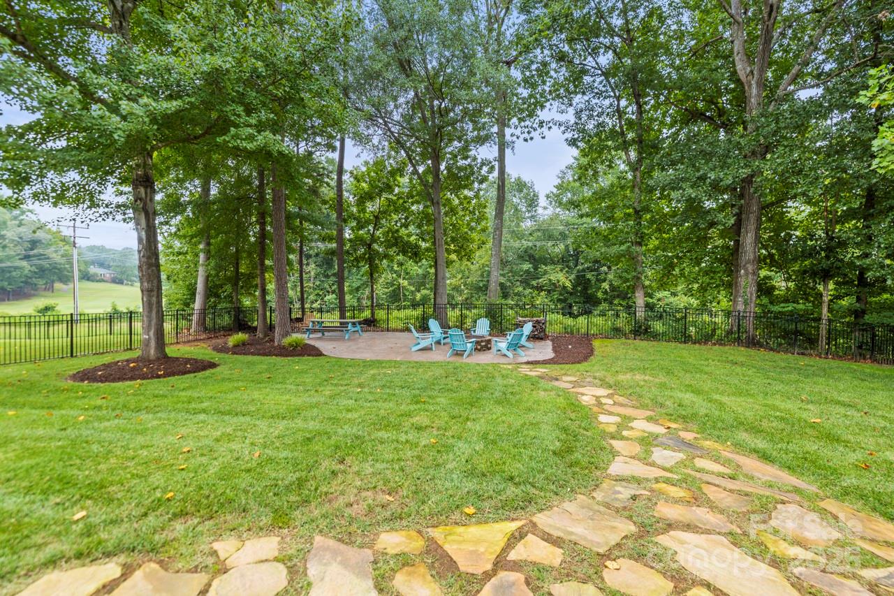 7791 Oak Haven Lane