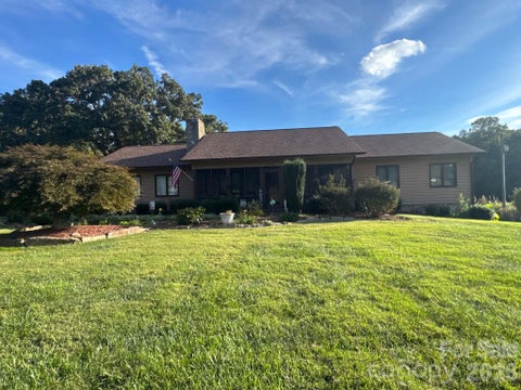 Photo of 5231 Dusty Lane, Granite Falls, NC 28630 (MLS # 4430376)
