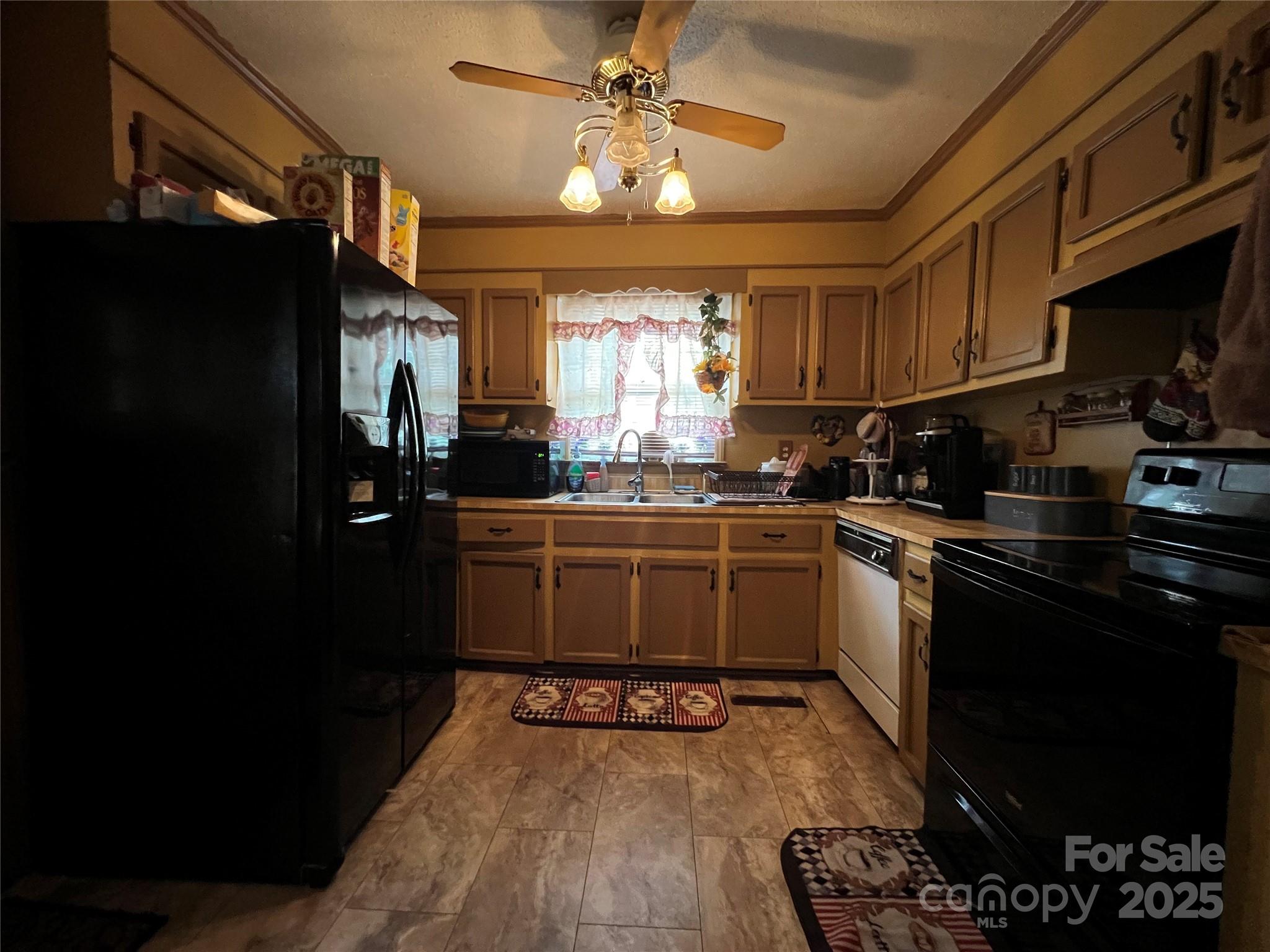 204 Aspen Drive