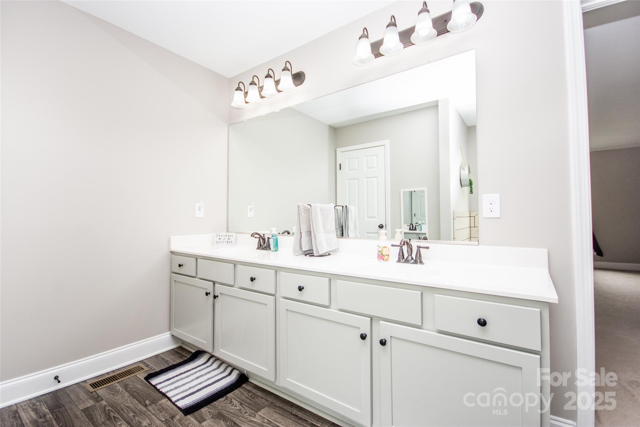 Seven Oaks - Residential