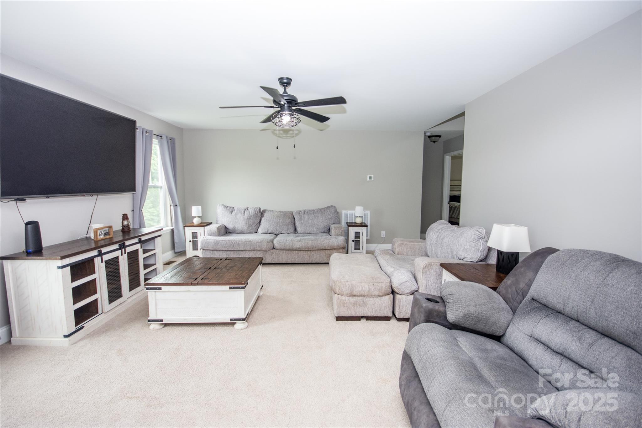 Seven Oaks - Residential