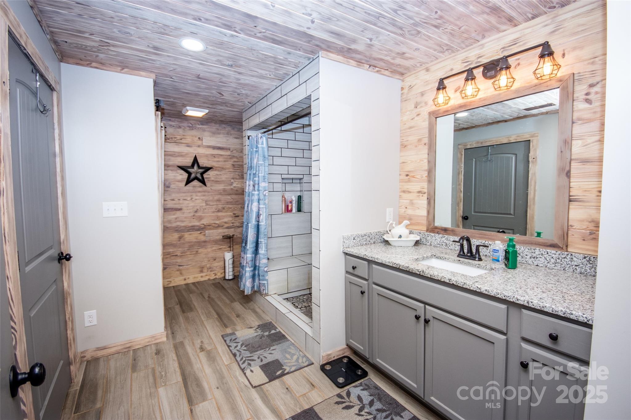 Seven Oaks - Residential