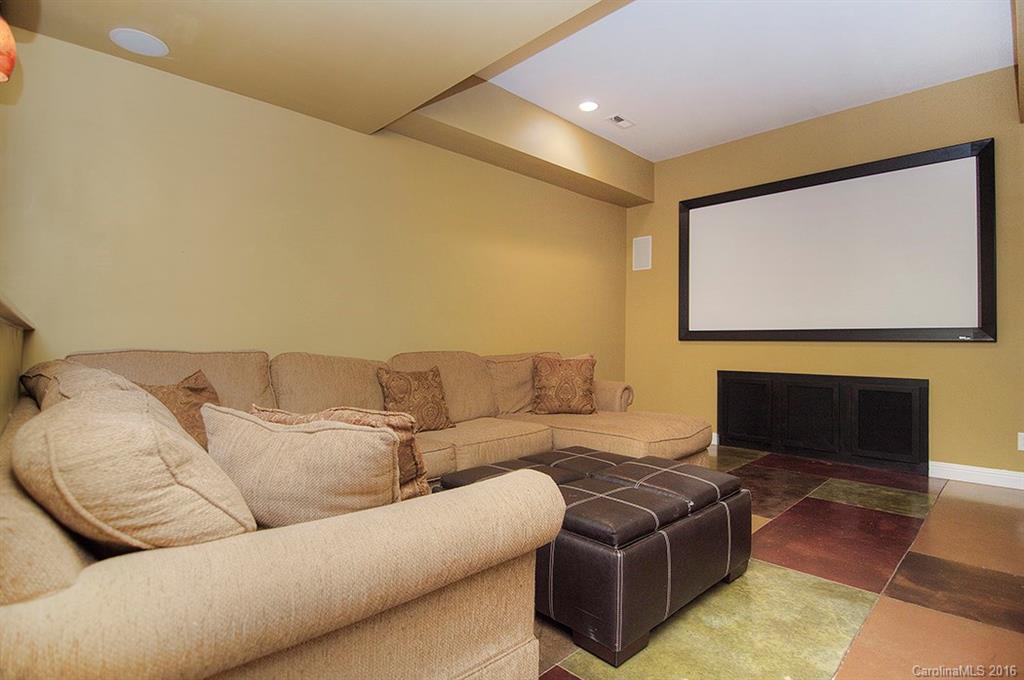 Lake Shore - Residential