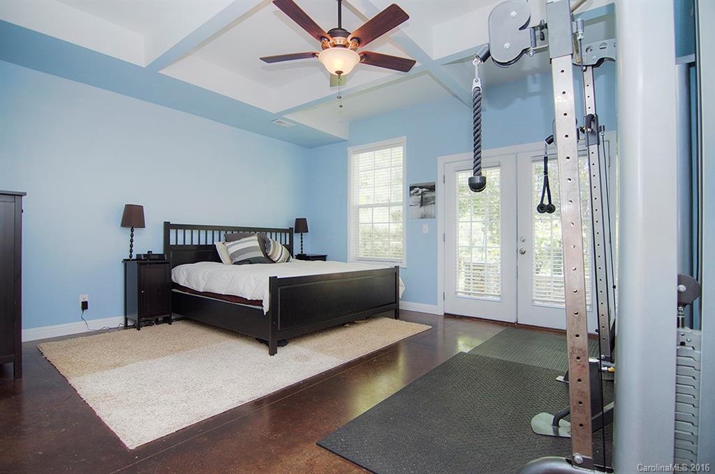 Lake Shore - Residential