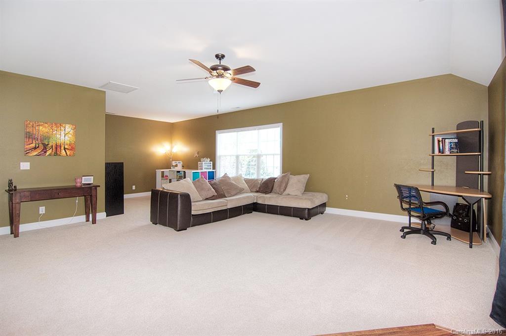 Lake Shore - Residential