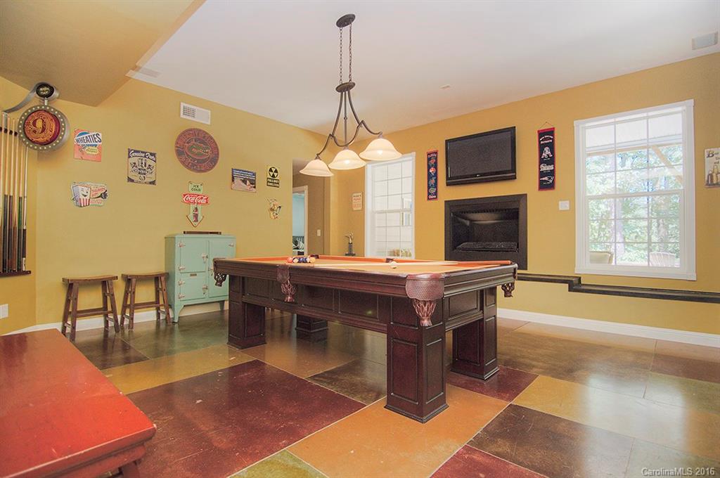 Lake Shore - Residential