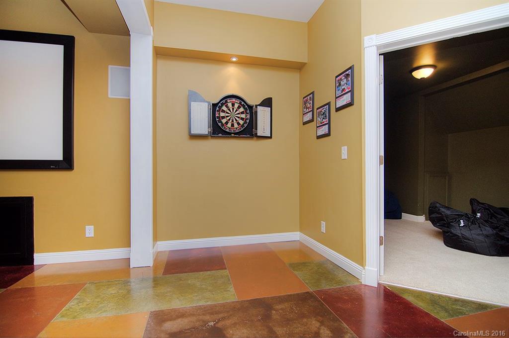 Lake Shore - Residential