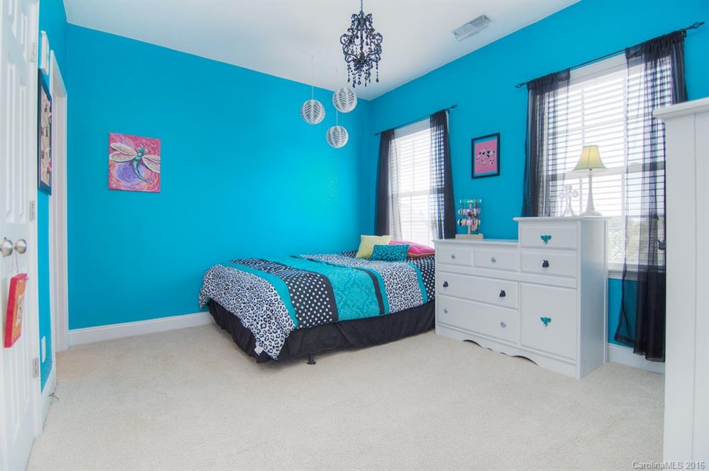 Lake Shore - Residential