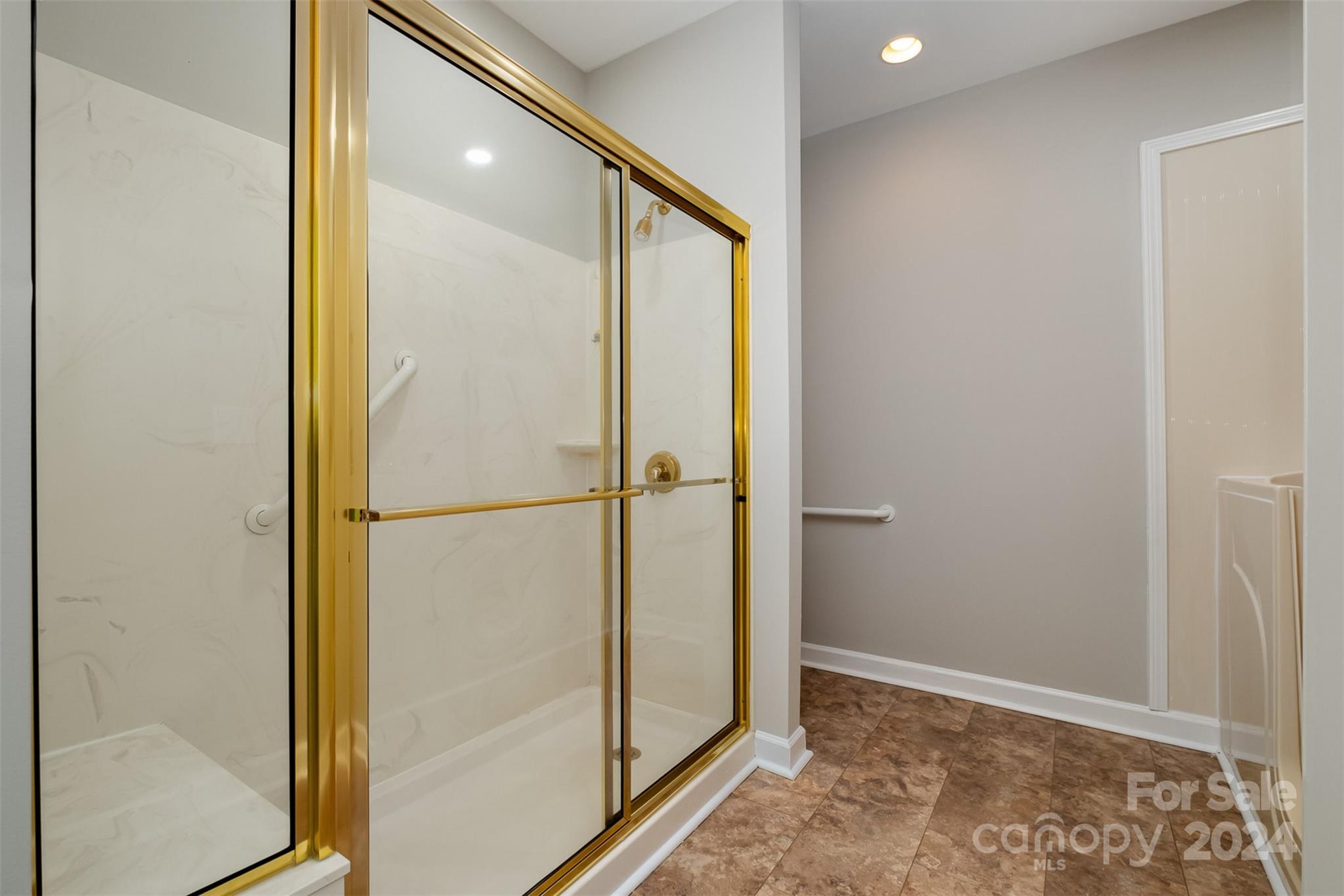 Windsor Oaks - Residential