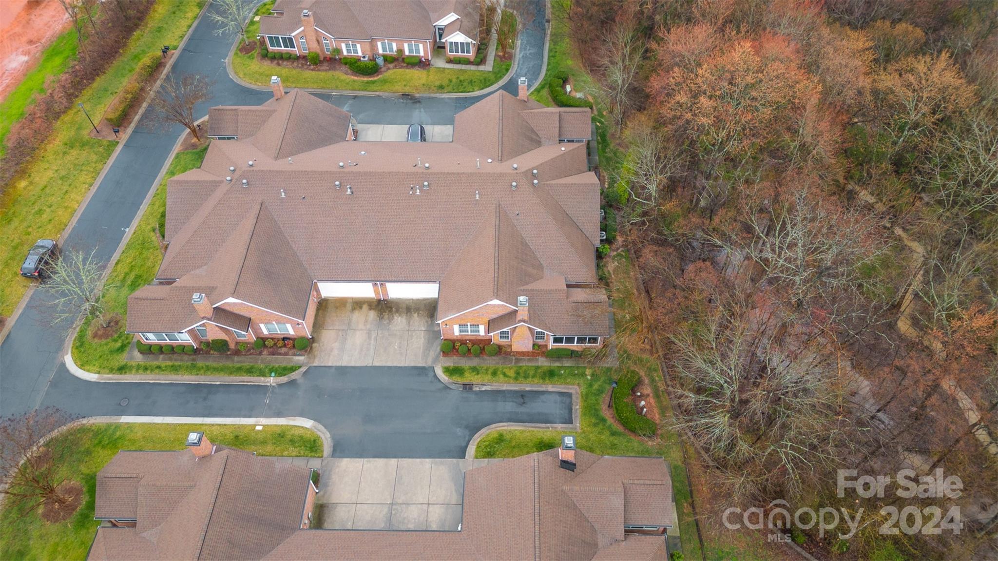 Windsor Oaks - Residential