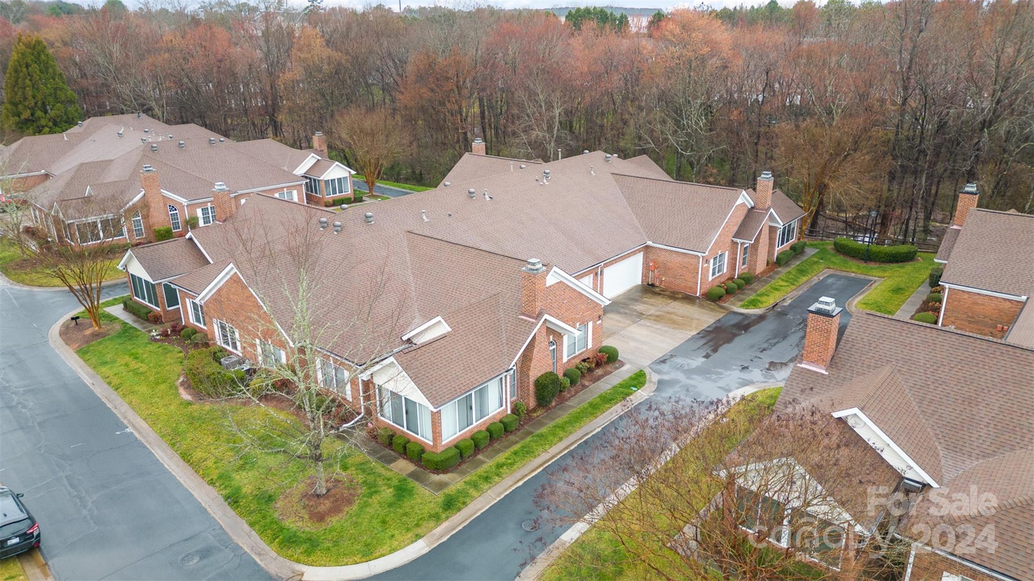 Windsor Oaks - Residential