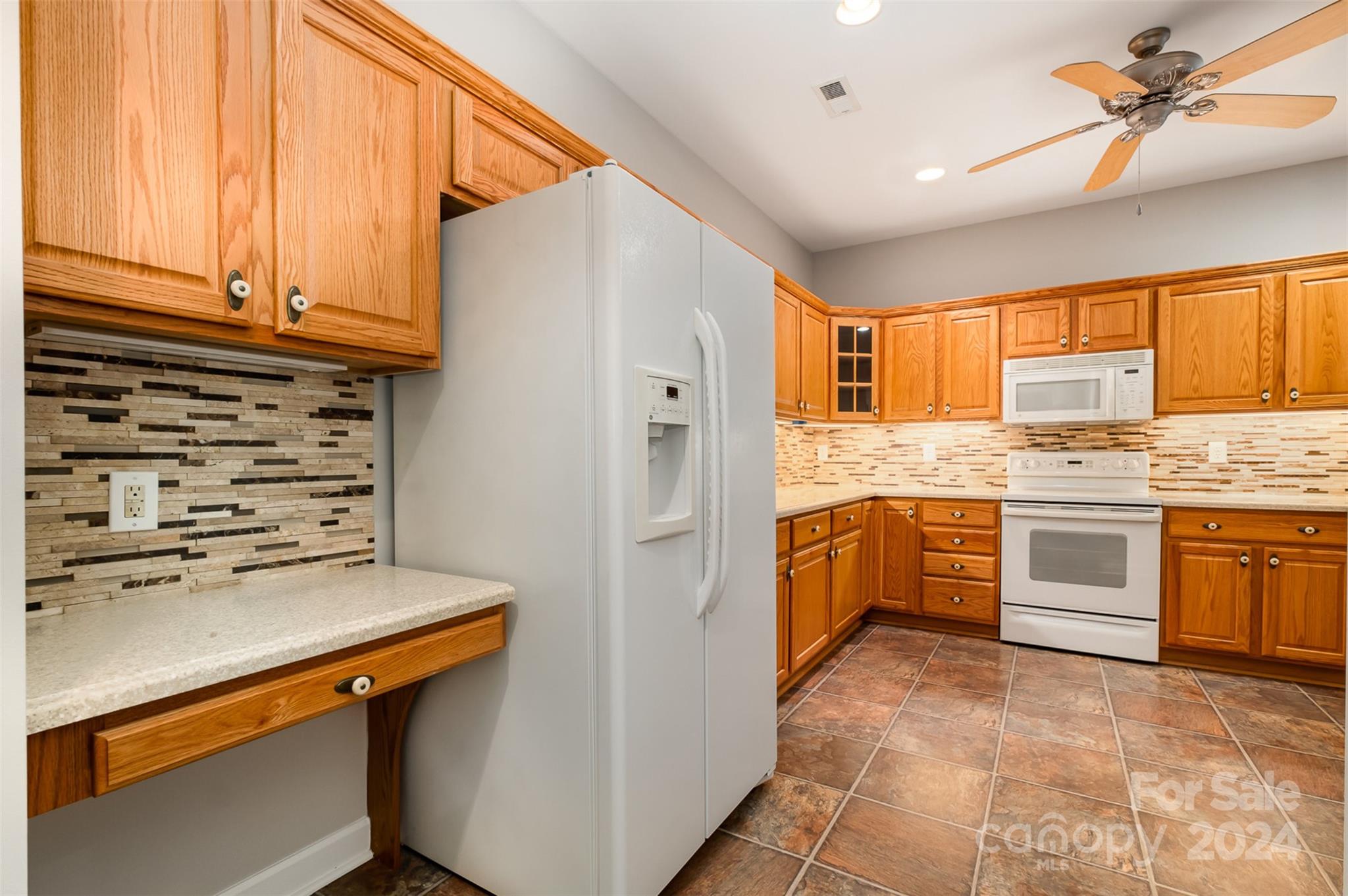 Windsor Oaks - Residential