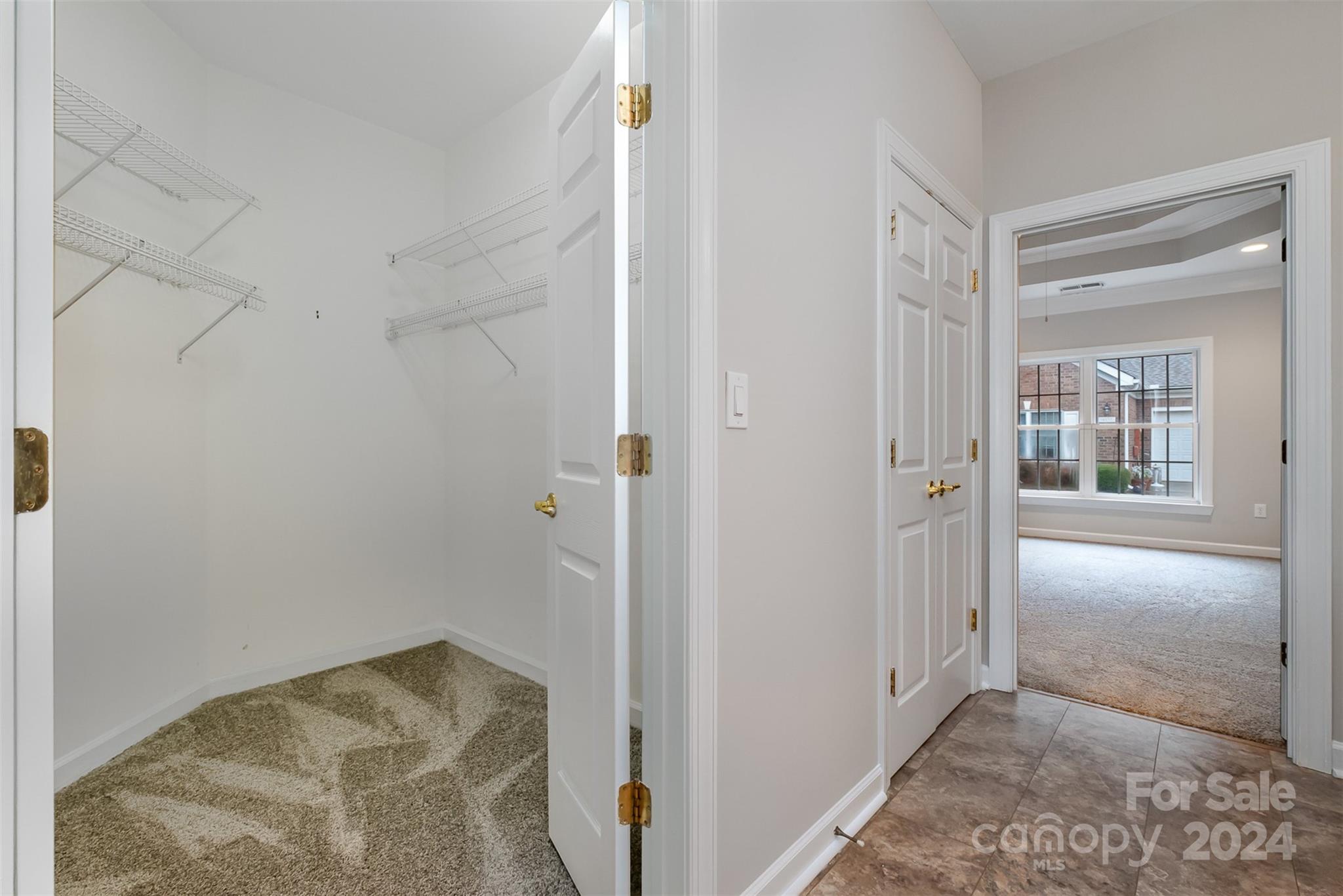 Windsor Oaks - Residential