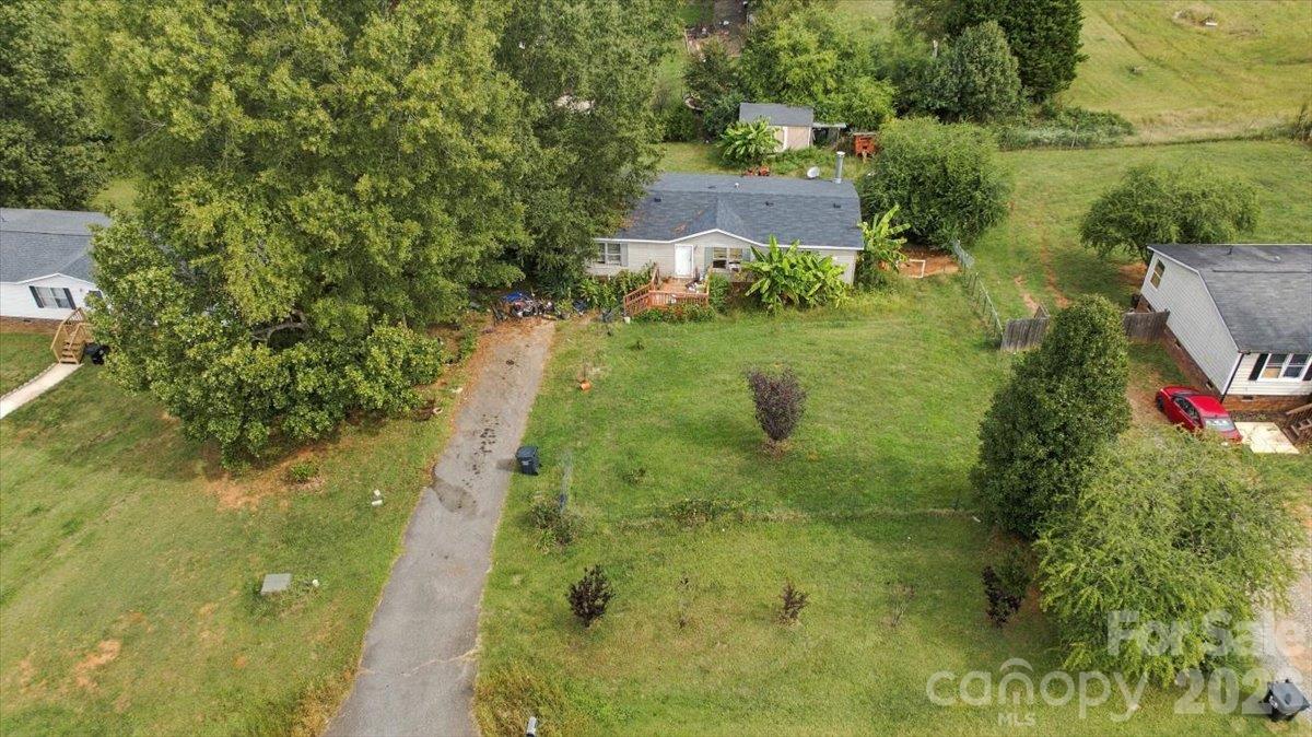 1176 Safeway Drive 65A