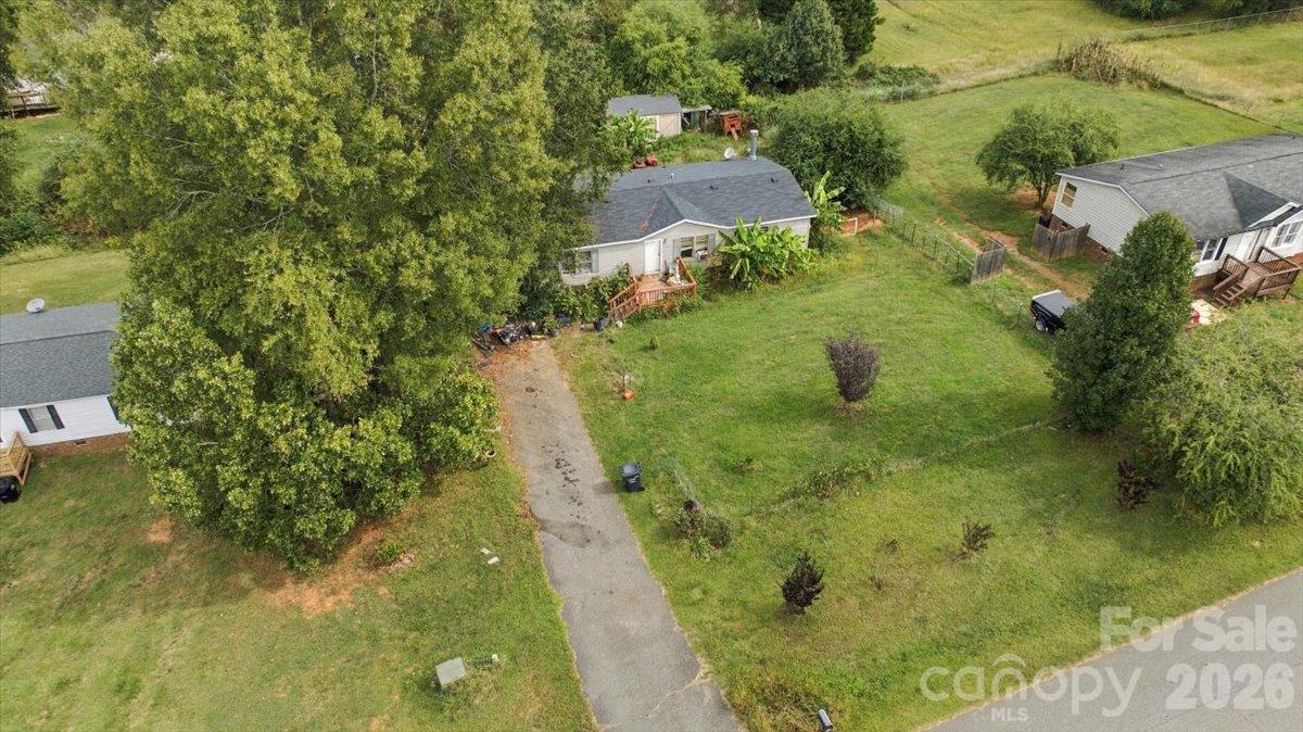 1176 Safeway Drive 65A