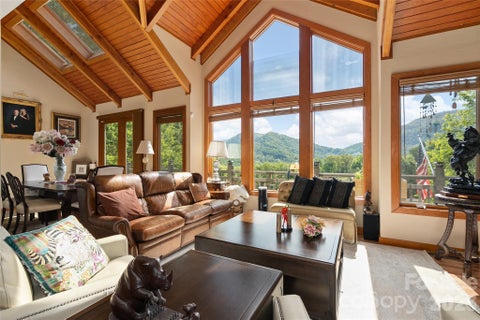 Photo of 266 Hawks Crest Drive, Waynesville, NC 28786 (MLS # 4379016)