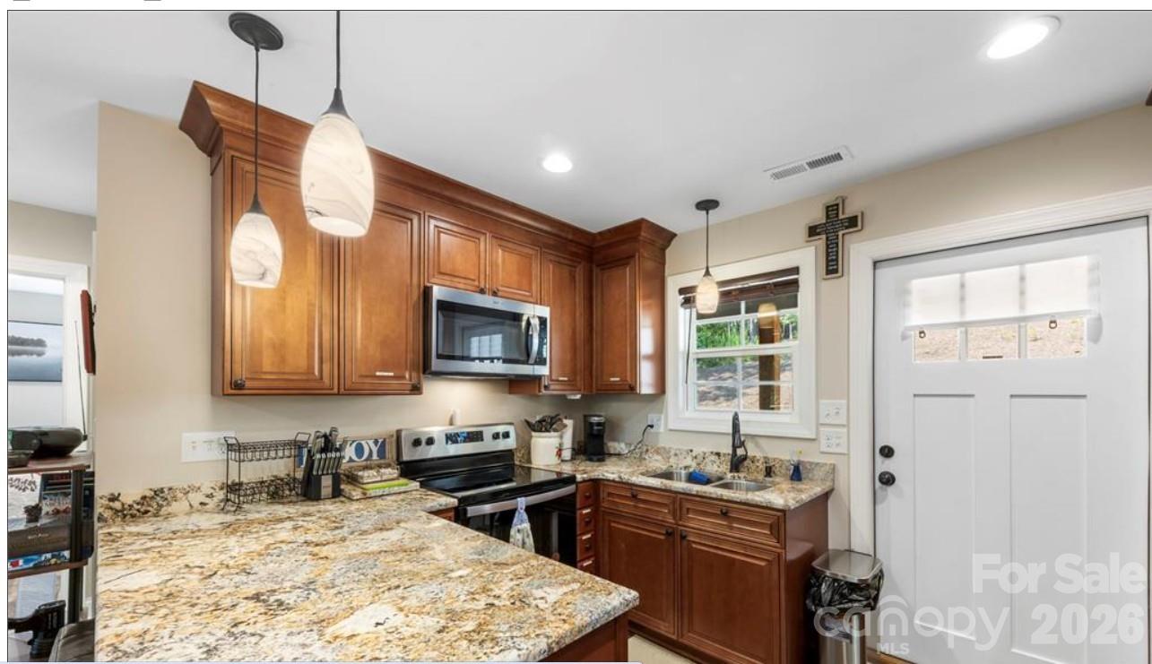 CATAWBA COVE - Residential